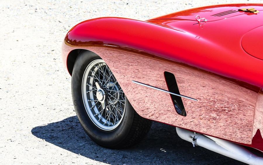 Детали экстерьера Ferrari 500 Mondial Scaglietti Spyder (Series I) 1954 года  (фото 12 из 23)